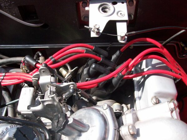 Red 8.5mm Performance Ignition Leads For The Triumph Stag 3.0 V8 Quality Leads