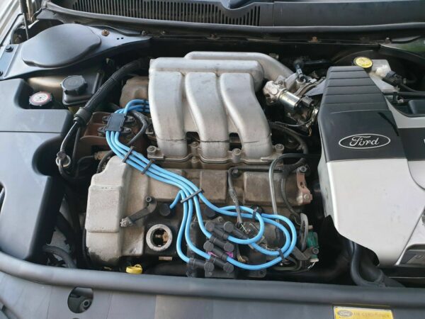 Light Blue 8mm Performance Ignition Leads For The Mondeo St220 Mkiii 3.0i V6 24v